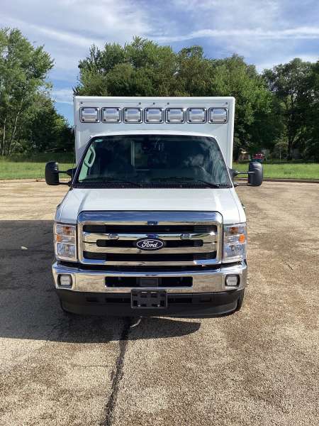 Photo of Advance EMS Outside front view.