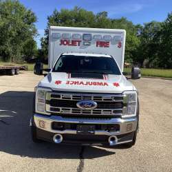 Photo of Joliet Fire Ambulance Front View