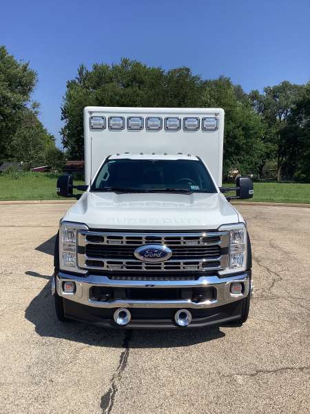 Photo of South Barry Ambulance District Remount Front View