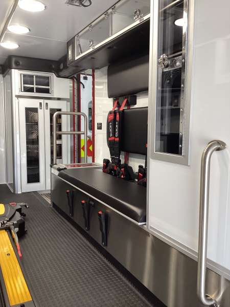 Photo of Twin Lakes 20733 Interior View 4