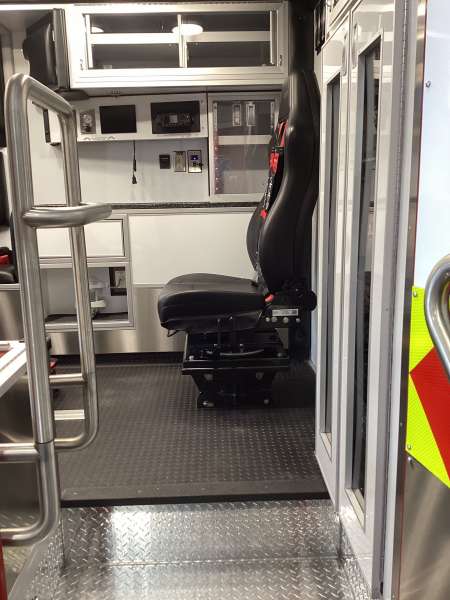 Photo of Twin Lakes 20733 Interior View 5