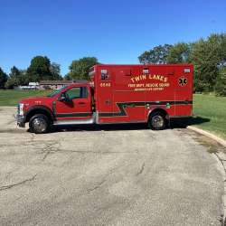 Photo of Twin Lakes 20733 Side View 2