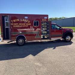 Photo of Twin Lakes 20733 Side View 1 Opened