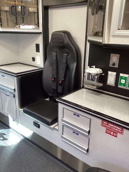 Photo of Farmersville-Waggoner Medix 22-M444 Internal View 2