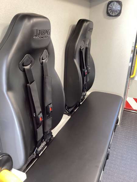 Photo of Farmersville-Waggoner Medix 22-M444 Internal View 1