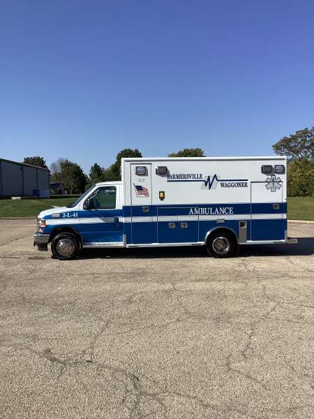 Photo of Farmersville-Waggoner Medix 22-M444 Side View 1