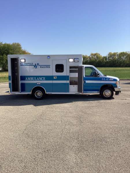 Photo of Farmersville-Waggoner Medix 22-M444 Side View 2 Open