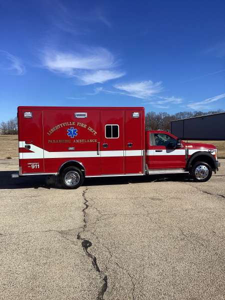 Photo of Libertyville Fire Department Outside